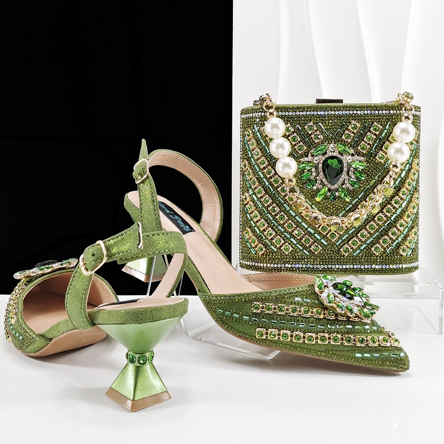 Low Price Green Shoe and Bag Set Durable Washing Bag Included | Alibaba.com