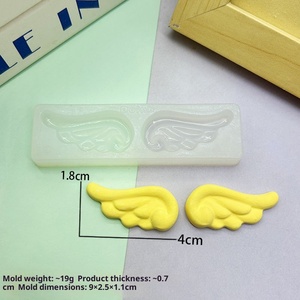 Molde de Silicona para Pastel con Forma de Corazón y Alas de Ángel, Resistente al Calor, Fácil de Desmoldar, para Decoración de Chocolate y Mousse - Product Image 3