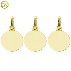 Ciondoli con scritta in smalto di moda <span class=keywords><strong>per</strong></span> collana con logo personalizzato e ciondoli rotondi incisi su etichette di gioielli con anello - Product Image 3