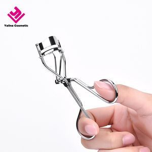 Approvisionnement mixte à bas <span class=keywords><strong>prix</strong></span> outil de recourbe-<span class=keywords><strong>cils</strong></span> portable marque privée logo personnalisé recourbe-<span class=keywords><strong>cils</strong></span> recourbe-<span class=keywords><strong>cils</strong></span> en argent - Product Image 1