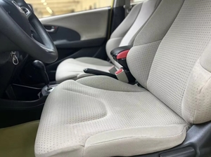 Auto Usado Más Vendido, Fit <span class=keywords><strong>2010</strong></span>-2016, Sedán 1.3L, Versión Comfort, Volante a la Izquierda, Transmisión Automática, Gris Oscuro, Gasolina, R15, Tapicería de Tela - Product Image 3