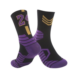 Chaussettes de basketball pour hommes, <span class=keywords><strong>mi</strong></span>-mollet, chaussettes de sport athlétiques, chaussettes de course absorbant la transpiration, antidérapantes, <span class=keywords><strong>en</strong></span> <span class=keywords><strong>coton</strong></span> - Product Image 2