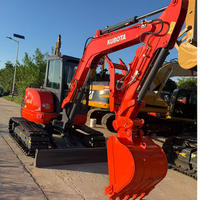 Excavator Mini Bekas Jepang Kubota U55-5 5.5 Ton CE EPA Jam Operasi Rendah Dengan Thumb Quick Couper dan Rubber Pads Dijual