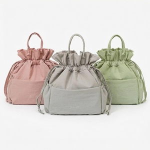 Sac à déjeuner en nylon écologique, transportable à l'épaule, pour le rangement extérieur, avec doublure en aluminium épaisse, antibactérien et étanche - Product Image 2