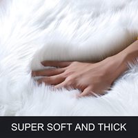 Kingworth personnalisé de haute qualité, vente en gros de tapis carrés en fausse fourrure, tapis blanc en fourrure de salon