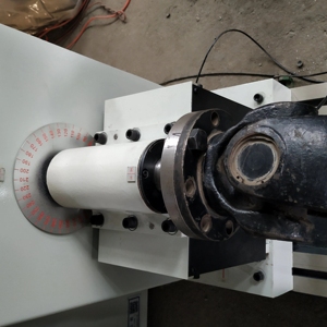 Machine d'équilibrage électronique de haute précision pour arbres de transmission et vilebrequins BEACON BDB-100A 100KG - Product Image 2