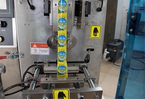 Machine à emballer automatique <span class=keywords><strong>de</strong></span> <span class=keywords><strong>sucre</strong></span> <span class=keywords><strong>de</strong></span> doigt <span class=keywords><strong>de</strong></span> paquet <span class=keywords><strong>de</strong></span> <span class=keywords><strong>bâton</strong></span> vffs - Product Image 4