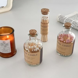 Il barattolo di vetro ecologico per la sicurezza dell'aromaterapia abbina un Design creativo Vintage da 10cm con imballaggi durevoli riciclabili - Product Image 6