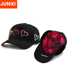 หมวกเบสบอลทรง 5 แผง รุ่นใหม่ปี 2026 สำหรับทุกเพศ บุผ้าซาติน ปักโลโก้ได้ตามต้องการ คุณภาพพรีเมียม ทรงแข็งแรง สำหรับเล่นกีฬา - Product Image 3