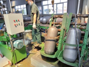 Cilindri ad Alta Pressione da 28L di Anhui Clean Energy in Vendita, Cilindri Vuoti per <span class=keywords><strong>Gas</strong></span> Naturale CGN - Product Image 6