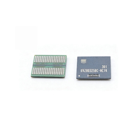 Puce GDDR6 SGRAM K4ZAF325BM-HC14 16 Go 2 Go 14 Gbit/s 1,35 V x32 bits, largeur de bande 180-Ball FBGA, mémoire vidéo graphique haute vitesse VRAM IC
