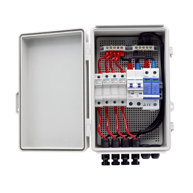 MOREDAY DC MCCB Waterproof Distribution Box for Solar Related Products Metal Enclosure Combiner Box