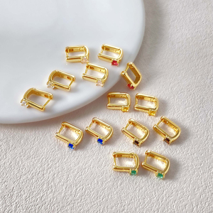 Boucles d'oreilles créoles plaquées or 18 carats avec un seul zircon cubique pour femme, personnalisables, multicolores, avec pierres rondes en zircon cubique, bijoux tendance - Product Image 3