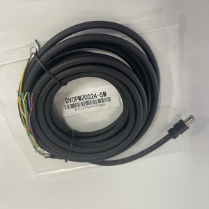 Câble de servomoteur DELTA 100% neuf et original DVP0M20024-5M - Product Image 1