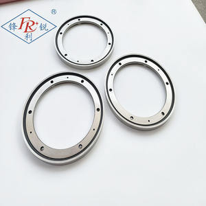 La <span class=keywords><strong>lame</strong></span> <span class=keywords><strong>de</strong></span> coupe inférieure est une <span class=keywords><strong>lame</strong></span> circulaire et des lames rondes - Product Image 6