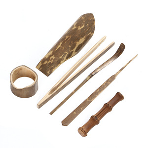 Juego de Cucharas de Té de Bambú con Diseño de Flor de Ciruelo, Seis Utensilios de Té Kung Fu, Ecológicos, Origen Anji, Bambú Moteado - Product Image 5