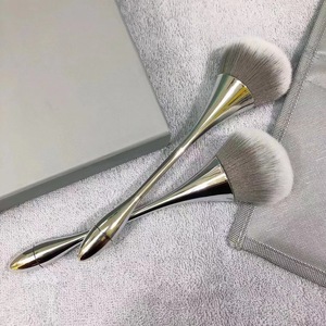 Brosses à ongles en gros, nouvelles, de haute qualité, douces, pour le dépoussiérage des ongles, brosses de nettoyage des ongles en forme de taille, les plus vendues - Product Image 5