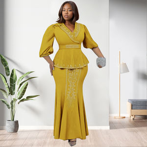 Ensemble jupe et haut élégant pour femmes africaines grandes tailles, orné de perles, tendance - Product Image 5