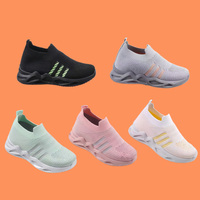 Chaussures décontractées sportives à enfiler en maille respirante avec design color-block, idéales pour le printemps et l'automne, semelle souple – Vente en gros