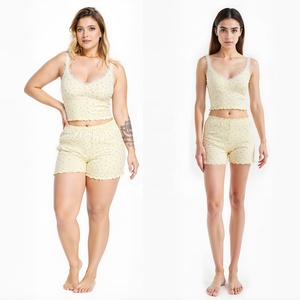 Logotipo personalizado Color <span class=keywords><strong>blanco</strong></span> Correa de espagueti Frente con cordones <span class=keywords><strong>Tirantes</strong></span> de satén Crop Tank <span class=keywords><strong>Top</strong></span> y pantalones cortos Conjunto de pijama sexy para mujeres - Product Image 1