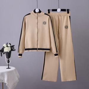 Completo Sportivo <span class=keywords><strong>Donna</strong></span> Moda Transfrontaliera Primavera Autunno 2026 Nuovo Ricamato a Righe con Cerniera Lavorato a Maglia Jacquard Maniche Lunghe - Product Image 1