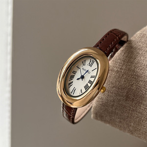 Orologio al quarzo NAIDU nuovo <span class=keywords><strong>cinturino</strong></span> in <span class=keywords><strong>pelle</strong></span> orologio da <span class=keywords><strong>donna</strong></span> una vasca ovale retrò a forma di uovo quarzo Vintage è ora disponibile per le donne - Product Image 1