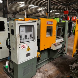 Machine de moulage sous pression à chambre chaude 88T en alliage de zinc à usage général, moteur contrôlé par PLC, entraînement motorisé 380V, haute productivité, sécurité - Product Image 4
