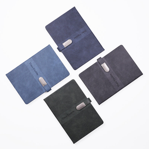 Taccuino in Pelle A5 <span class=keywords><strong>a</strong></span> <span class=keywords><strong>Righe</strong></span> Verticali, Chiusura Ovale in Metallo con Logo Inciso - Perfetto per Riunioni d'Ufficio e Diario Quotidiano - Product Image 5