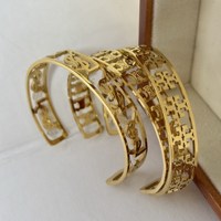Bracelet ouvert creux rétro en acier inoxydable plaqué or 18 carats pour femme, tendance, étanche, grande marque, luxe léger, marque FANKE