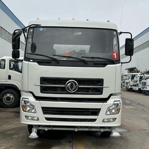 Camión Cisterna de Agua Dongfeng 6x4 de 20 Toneladas, Vehículo de Suministro de Agua, Camión de Riego Móvil - Product Image 3