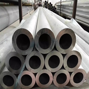 Tube/tuyau en <span class=keywords><strong>aluminium</strong></span> sans couture en <span class=keywords><strong>aluminium</strong></span> d'extrusion de <span class=keywords><strong>AW</strong></span>-2011A d'en <span class=keywords><strong>AW</strong></span>-<span class=keywords><strong>2011</strong></span> d'en bon prix personnalisé pour l'industrie - Product Image 4