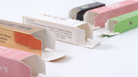 Coffret Cadeau Holographique de Gloss à Lèvres Personnalisé – Kit Cosmétique en Carton avec Embossage, Étiquette Privée, Emballage Recyclable