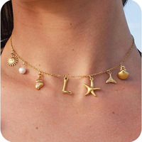 À la mode Boho été coquillage plage accessoires surfeur fille initiale collier à breloques avec chaîne à maillons en or pour les femmes