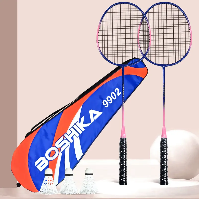 BOSHIKA yüksek kaliteli Ferroalloy çelik 66cm Badminton raketi çanta ile toptan için Set