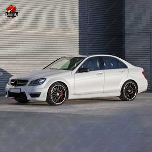 Kit de carrosserie de Style C63 pour <span class=keywords><strong>Mercedes</strong></span> Benz <span class=keywords><strong>classe</strong></span> <span class=keywords><strong>C</strong></span> W204 LCI mise à niveau taux de rachat élevé avec jupes latérales de pare-chocs avant et arrière kit de voiture - Product Image 5