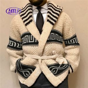 Casual Retro Jacquard Sweater Autumn and Winter Thickened Cardigan Sweater Jacket - Product Image 2