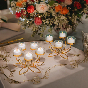 Stile nordico colore <span class=keywords><strong>oro</strong></span> metallo loto a forma di candelabro Art candelabro centrotavola per la decorazione della casa festa di nozze <span class=keywords><strong>portacandele</strong></span> - Product Image 2