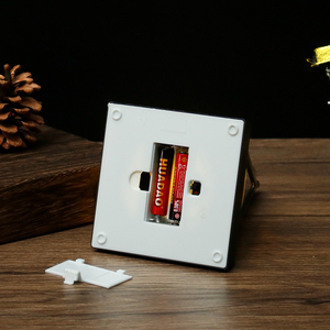 할로윈 LED 전자 양초 작은 말 램프 펜던트 가정 장식을위한 새로운 크로스 보더 핸드 헬드 윈드 램프 만든 플라스틱 - Product Image 6