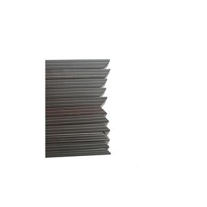 Hoeksnijmachine Voor Het Snijden Van Zachte Rubberen Strips En Magnetische Strips Met Op Maat Gemaakte Lengtes En Nauwkeurige Hoeken Van 45 Graden - Product Image 5