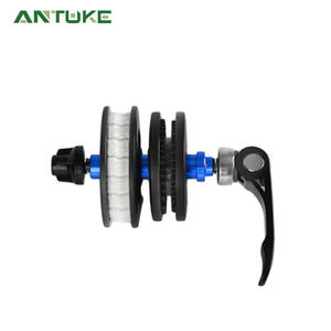 Nettoyeur de chaîne avec applicateur d'huile et tampon en feutre, taille unique, pour l'entretien de la chaîne de vélo de montagne et de route, double système de retenue intégré - Product Image 5