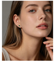 Moyu Juwelen Fijne Valentijnscadeau 925 Sterling Zilver 14K Goud verguld Hart Kubieke Zirkonia Oorknopjes voor Vrouwen