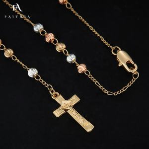 FN0001 Collier Chapelet Catholique <span class=keywords><strong>de</strong></span> Renommée Établie, Perles <span class=keywords><strong>de</strong></span> 6 mm, avec Médaille Mystique <span class=keywords><strong>de</strong></span> <span class=keywords><strong>la</strong></span> <span class=keywords><strong>Divine</strong></span> <span class=keywords><strong>Miséricorde</strong></span> <span class=keywords><strong>de</strong></span> Jésus - Product Image 3