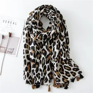 Classical Fashion Cotton Leopard Print Scarfs for Women Stylish Shawl Long Foulard Hijab Scarf with Tassel