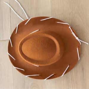 Chapeau de <span class=keywords><strong>cowboy</strong></span> vintage personnalisé à large bord en feutre pour Halloween, cosplay et événements sur le thème western - Product Image 5