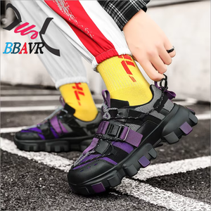 Chaussures de sport décontractées pour hommes à plateforme surélevée, style tendance, vente en gros d'usine - Product Image 1