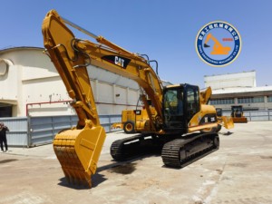 รถขุดตีนตะขาบมือสอง Caterpillar รุ่น 320CL/320 ปี 2016 น้ำหนัก 22 ตัน เหมาะสำหรับพื้นที่ชุ่มน้ำ หนองน้ำ และแม่น้ำ กำลังขาย - Product Image 4