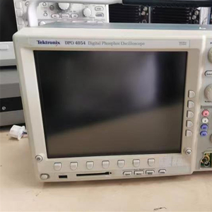 Oscilloscope à fluorescence numérique Tektronix DPO4054 d'occasion - Product Image 4