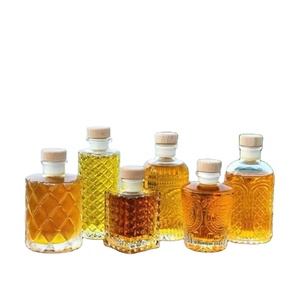 Bouteille <span class=keywords><strong>de</strong></span> vin en verre miniature exquise <span class=keywords><strong>de</strong></span> 150 ml, très vendue. Bouteille <span class=keywords><strong>de</strong></span> vin, <span class=keywords><strong>de</strong></span> spiritueux, <span class=keywords><strong>de</strong></span> whisky. Différents styles <span class=keywords><strong>de</strong></span> bouteilles <span class=keywords><strong>de</strong></span> vin en verre avec bouchons - Product Image 5