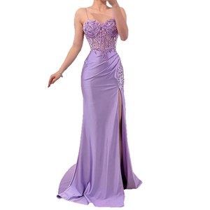 Abito da ballo a sirena in raso lilla Serene Hill LA73569 per la <span class=keywords><strong>festa</strong></span> <span class=keywords><strong>di</strong></span> <span class=keywords><strong>laurea</strong></span>, con spalline sottili, perline e spacco alto, abito da sera 2026 - Product Image 2