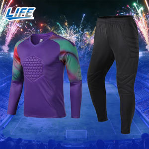 Nouveau <span class=keywords><strong>maillot</strong></span> <span class=keywords><strong>de</strong></span> football rétro respirant à rayures <span class=keywords><strong>de</strong></span> couleur unie, grande taille, personnalisable, modèle <span class=keywords><strong>Messi</strong></span> haut <span class=keywords><strong>de</strong></span> gamme, 26 ans d'expérience, vente chaude - Product Image 2